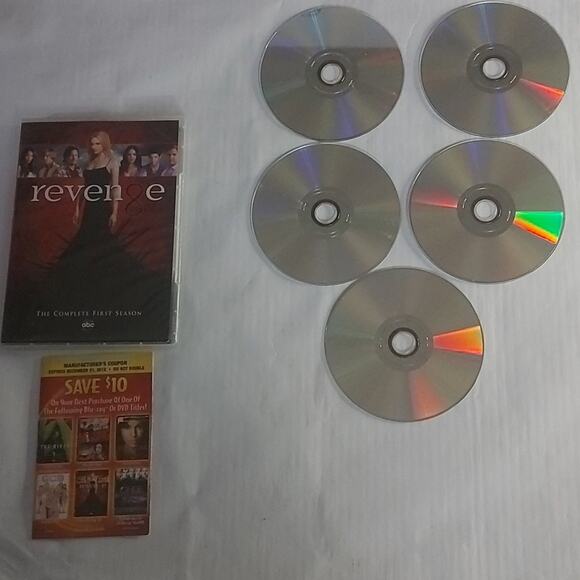 Revenge: The Complete First Season DVD TV Series Media Series Binge Watch Cozy - Picture 3 of 5